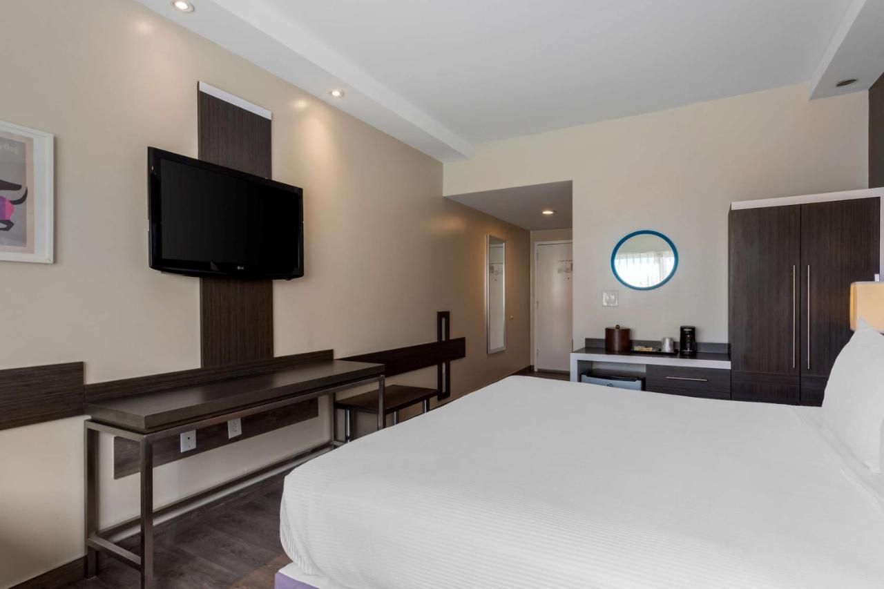 Best Western Plus Brooklyn Bay Hotel Nova York Exterior foto