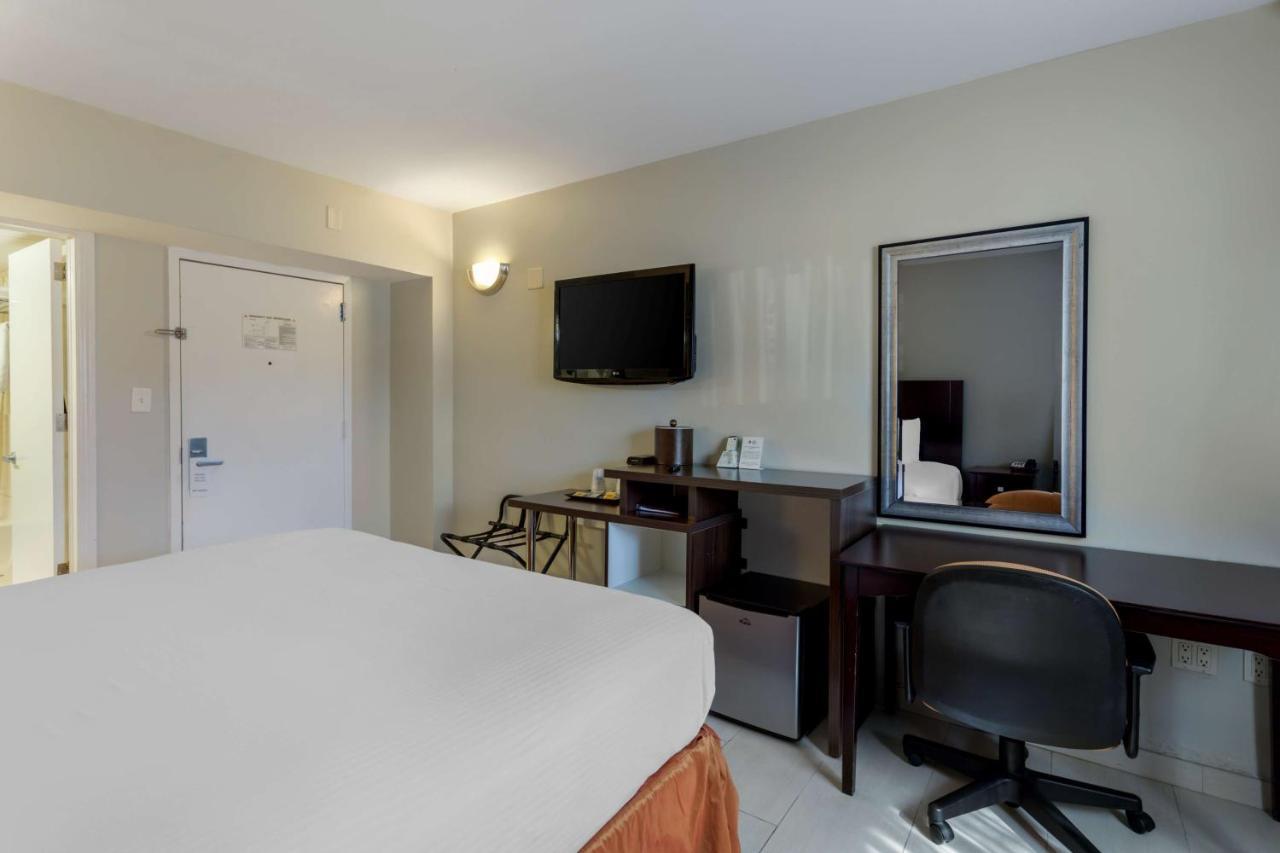Best Western Plus Brooklyn Bay Hotel Nova York Exterior foto
