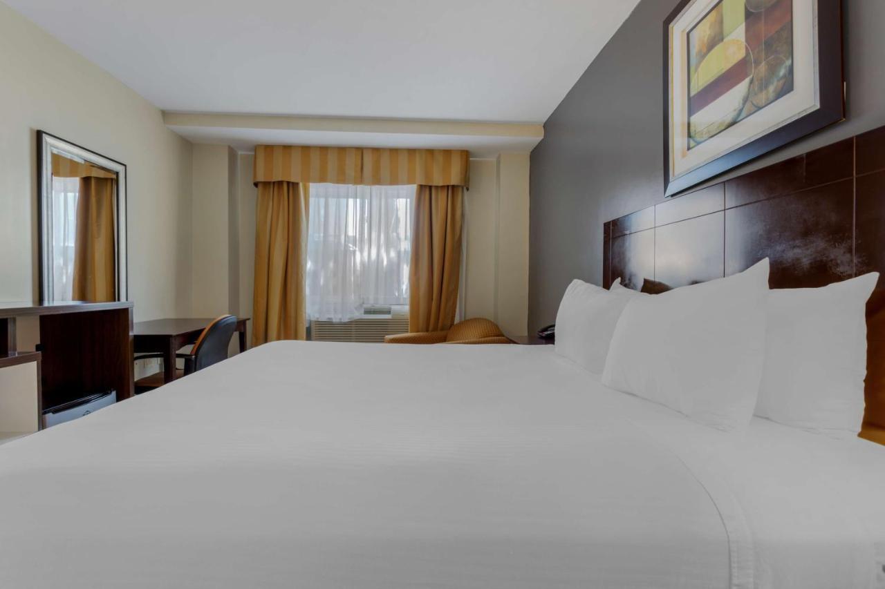 Best Western Plus Brooklyn Bay Hotel Nova York Exterior foto