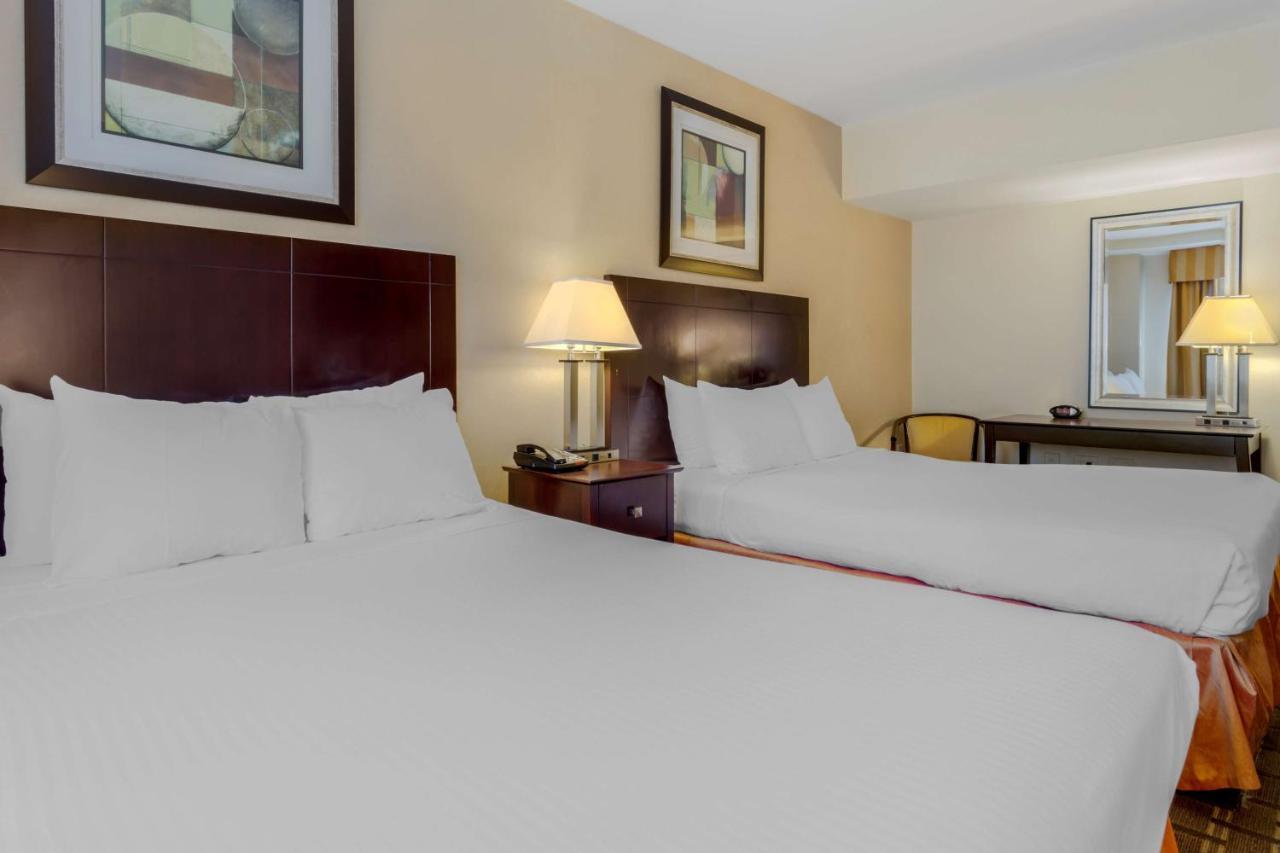 Best Western Plus Brooklyn Bay Hotel Nova York Exterior foto