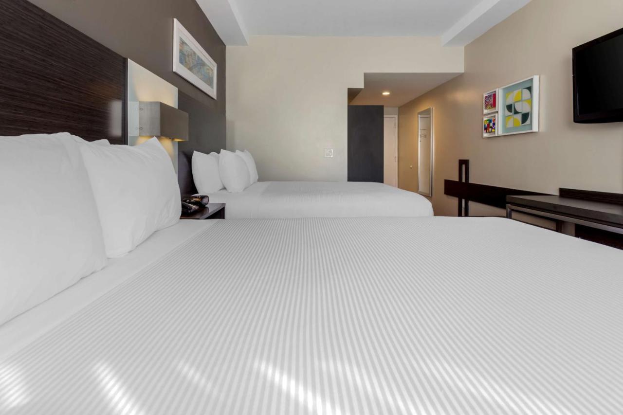 Best Western Plus Brooklyn Bay Hotel Nova York Exterior foto