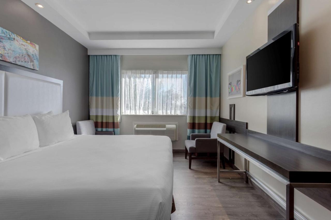 Best Western Plus Brooklyn Bay Hotel Nova York Exterior foto